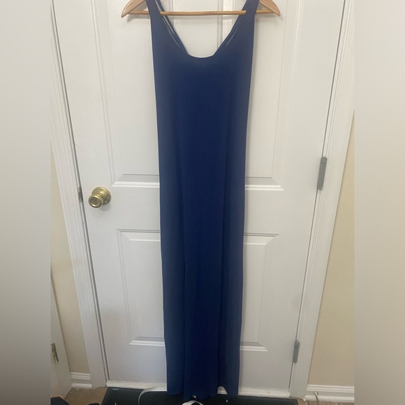 Victoria's Secret Other - Victoria’s Secret twist back maxi night gown with adjustable straps size medium